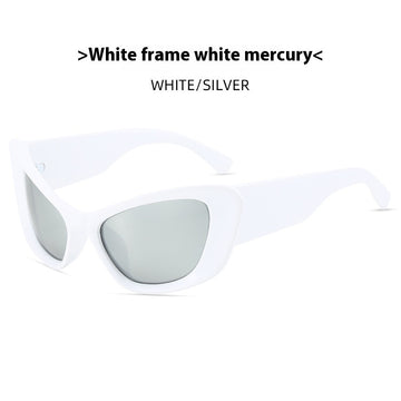 C7 White Frame